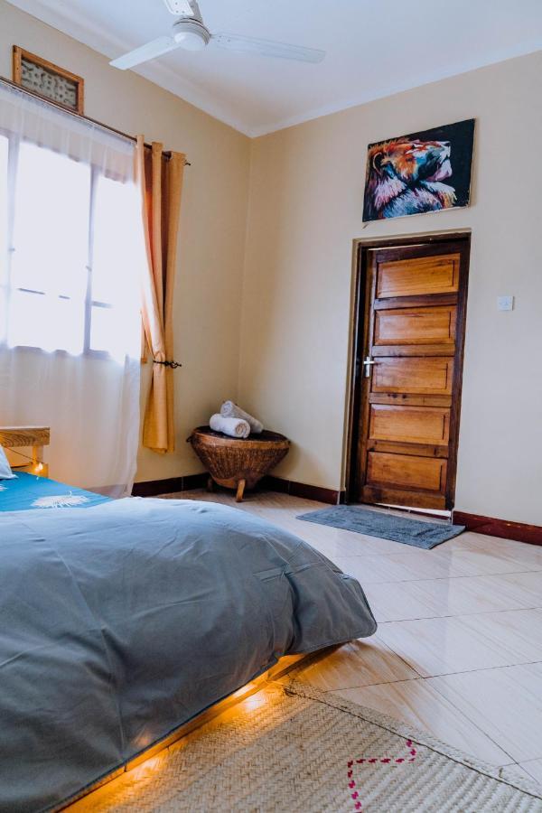 Mkoani Homestay โมชิ ภายนอก รูปภาพ