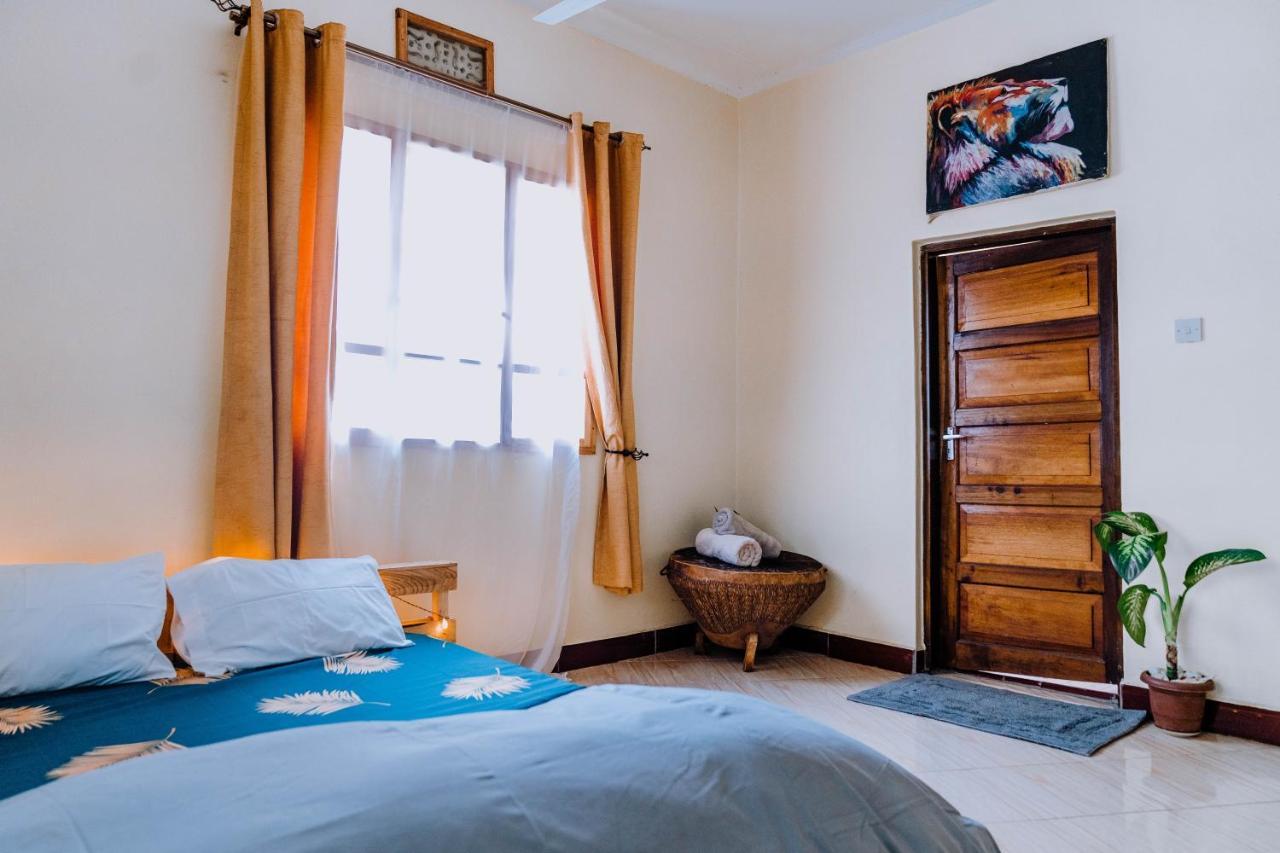 Mkoani Homestay โมชิ ภายนอก รูปภาพ