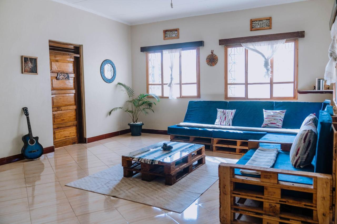 Mkoani Homestay โมชิ ภายนอก รูปภาพ