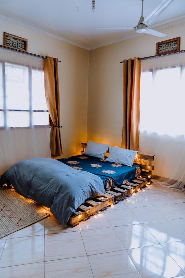 Mkoani Homestay โมชิ ภายนอก รูปภาพ