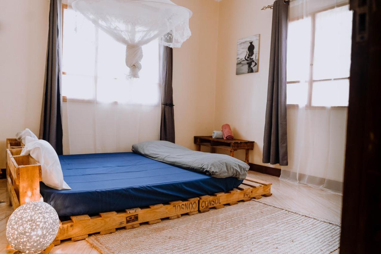 Mkoani Homestay โมชิ ภายนอก รูปภาพ