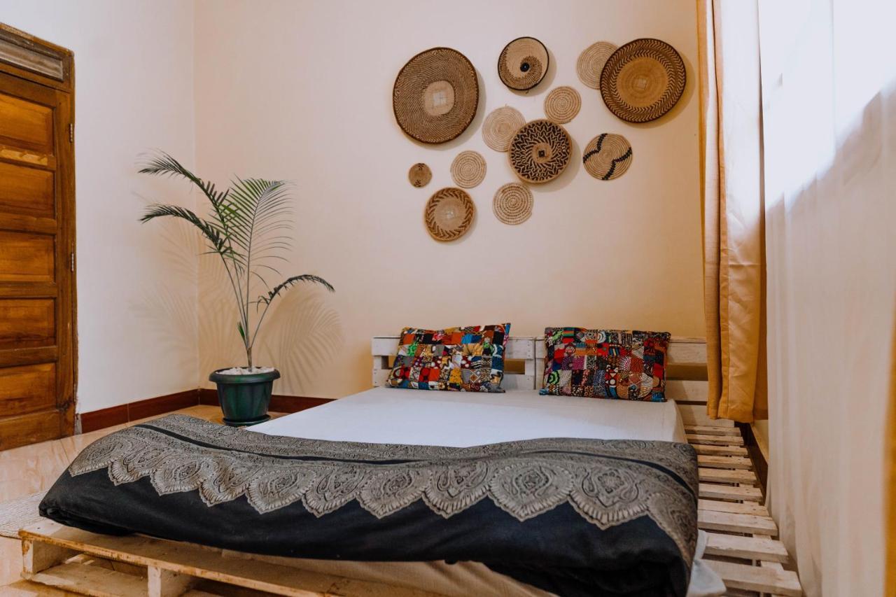 Mkoani Homestay โมชิ ภายนอก รูปภาพ