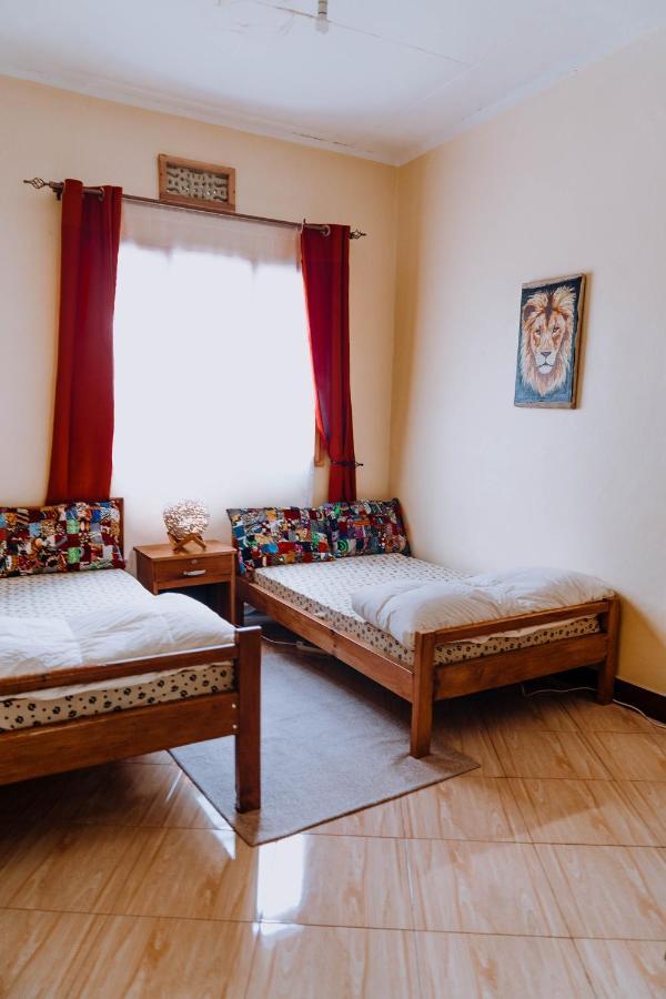 Mkoani Homestay โมชิ ภายนอก รูปภาพ